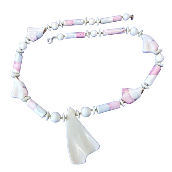 VTG Chunky Marbleized Pastel Painted Ceramic Statement Necklace l Length: 27" - Picture 2 of 11